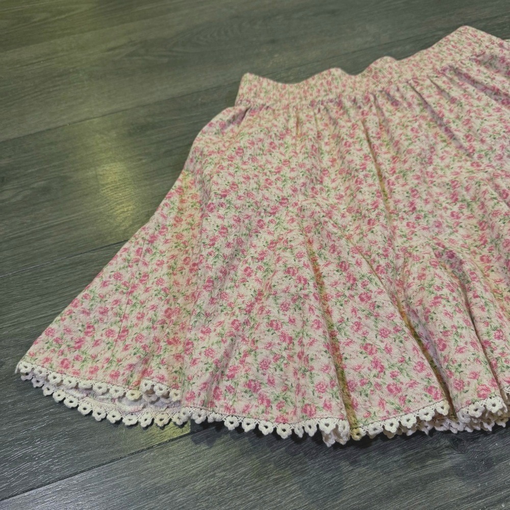 Show Me Your Mumu Charm Mini Skirt Pink Cotton Floral Lace Trim Womens M - Picture 5 of 15